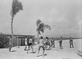 Members of US President Trumans vacation party take a volleyball break